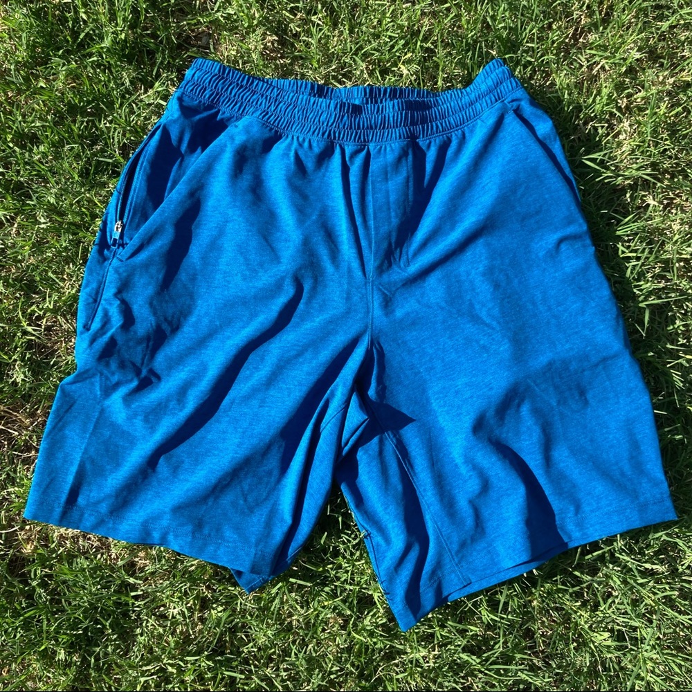 BLUE LULULEMON SHORTS - M